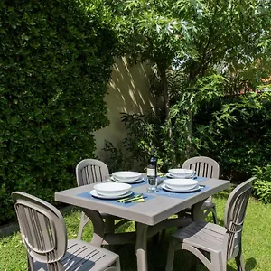  Apartment Sotto La Torre Italy
