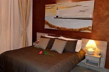 Fiumicino Airport B&B Deluxe
